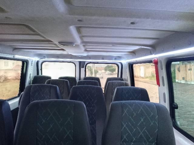 Peugeot Boxer 2.8 Diesel 16 lugares 2008 vendo ou troco - Foto 6