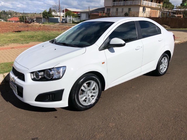 SONIC SEDAN AUTOMATICO