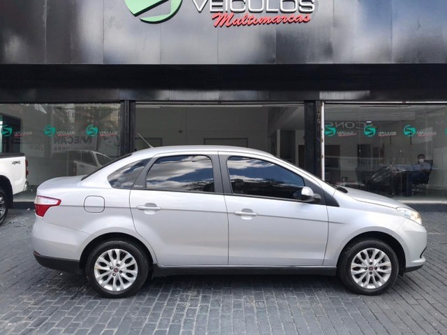 GRAND SIENA ATTRACTIVE 1.4 KIT GNV MANUAL 2018 PRATA