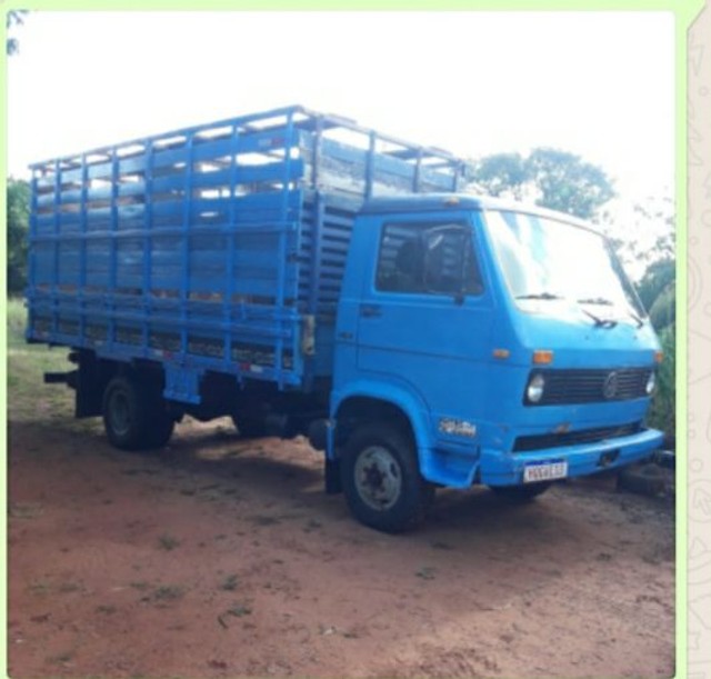 VENDO . ANO 85 OTIMO DE MECANICA. VALOR 45 MIL. CONTATO 67.9.9999.1874. LEAL