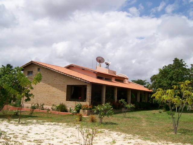 Venda - Sitio em Paracuru/CE, 3800 m², casa principal medindo 641,48m² - Foto 4
