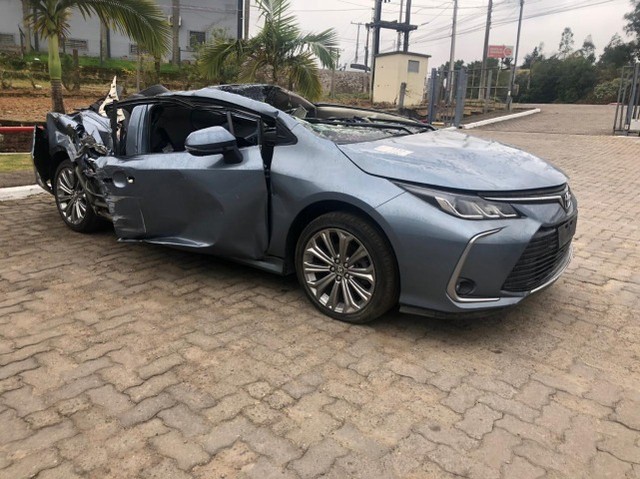 sucata toyota corolla 2021  - Foto 3