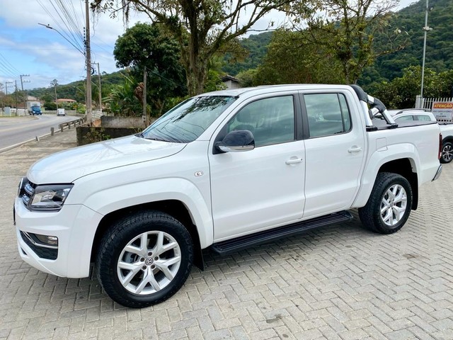 VOLKSWAGEN AMAROK HIGHLINE 3.0 V6 AC4 APENAS 32.500KM