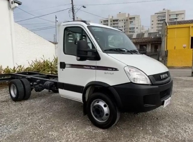 Iveco Daily 70C17 no Chassi