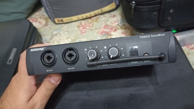 Shure Monitor Retorno Sem Fio In Ear Shure PSM200 - Instrumentos musicais -  Botafogo, Rio de Janeiro 1002280692 | OLX