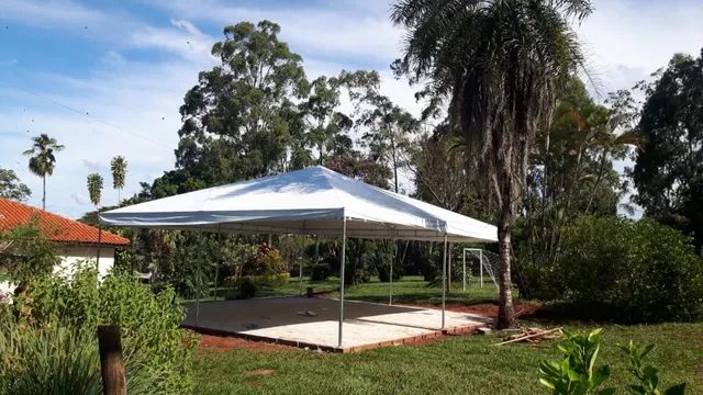 Tenda 8x8 pé direito 3m
