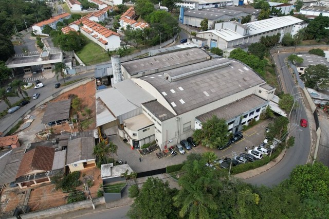 Galpão à venda, 4138 m² por R$ 7.000.000,00 - Jardim do Rio Cotia - Cotia/SP