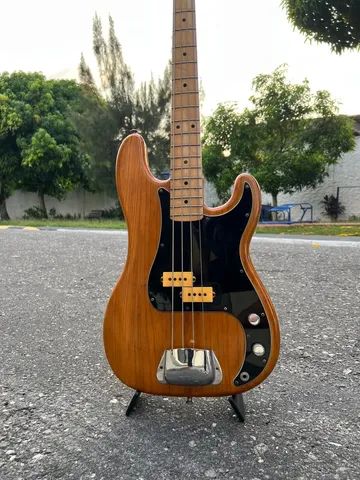 Contrabaixo Fender Precision 1978