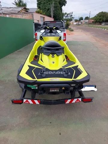 Jet ski Seadoo