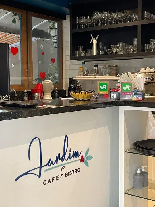 Vende-se Café e Bistrô Completo - Equipamentos, Utensílios e Ótima Localização! - Foto 3