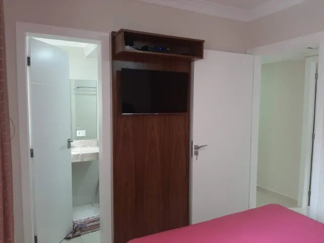 Apartamento reformado, 03 quartos, a duas quadras da praia, excelente localização. - Foto 2