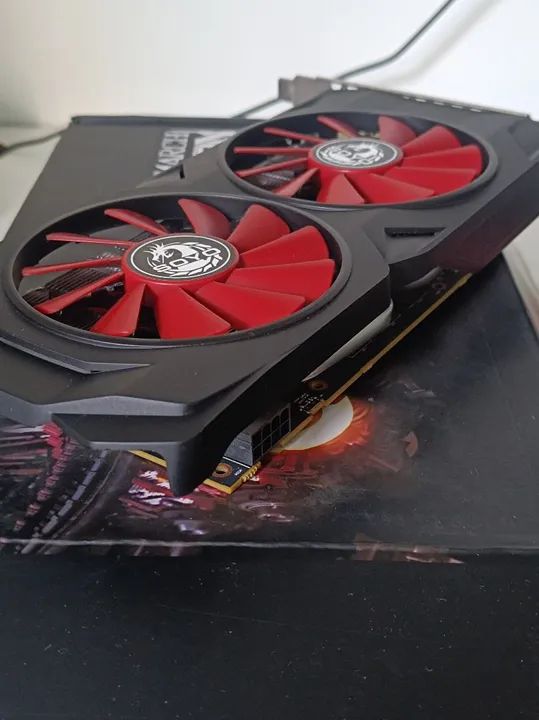Placa de Vídeo Rx 580 8gb soyo - Foto 4