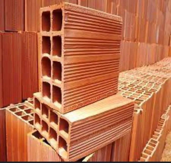 Tijolos 08 furos - 300 unidades