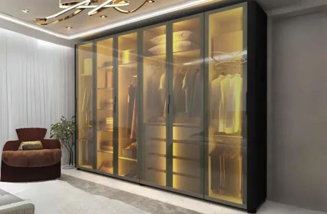 Guarda Roupa Casal Vidro Reflecta e LED 100%MDF r43