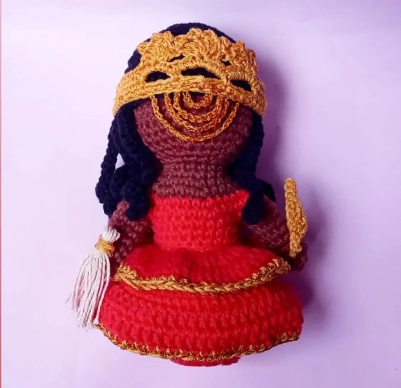Iansã amigurumi de Crochê