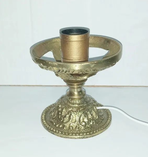 abajur lampião peque em bronze - Foto 2