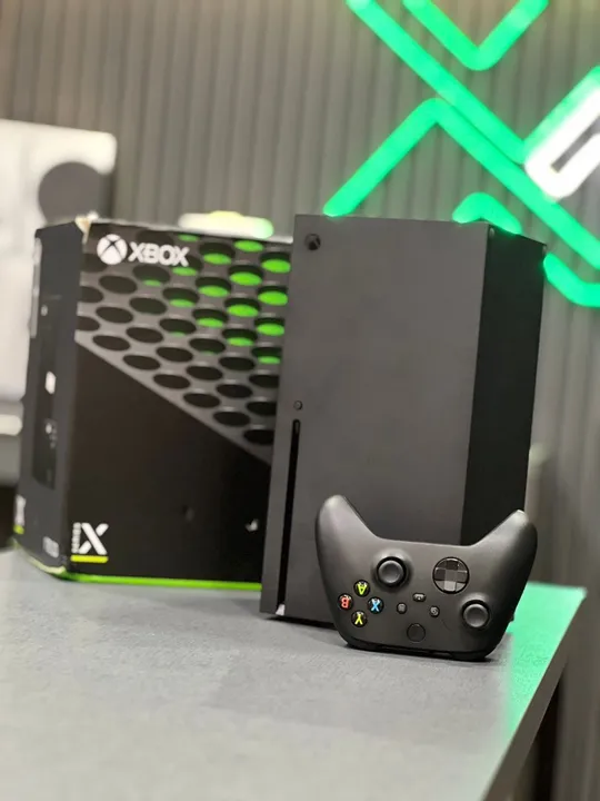 Xbox séries x na caixa com garantia e jogo / loja aberta