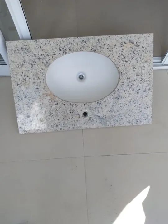 2 pias com Cubas DECA para banheiro 
