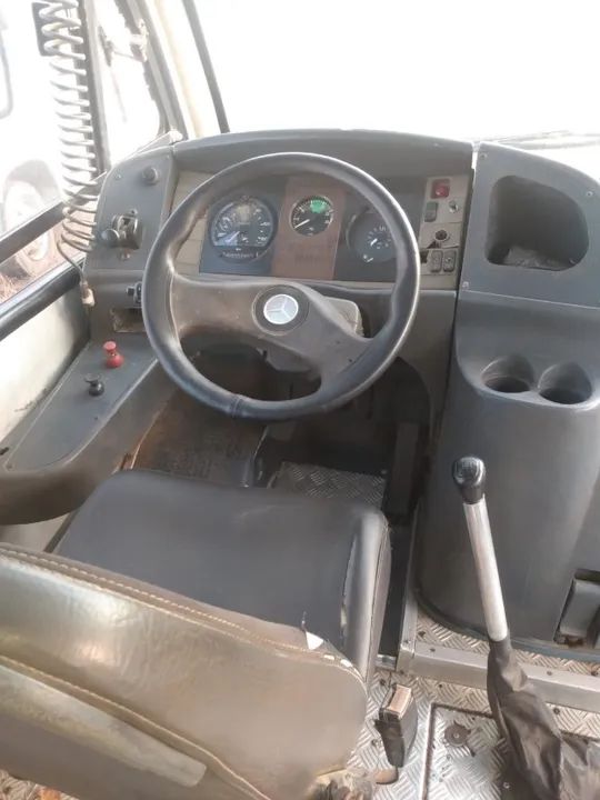 Micro Ônibus Mercedes Benz - Foto 5