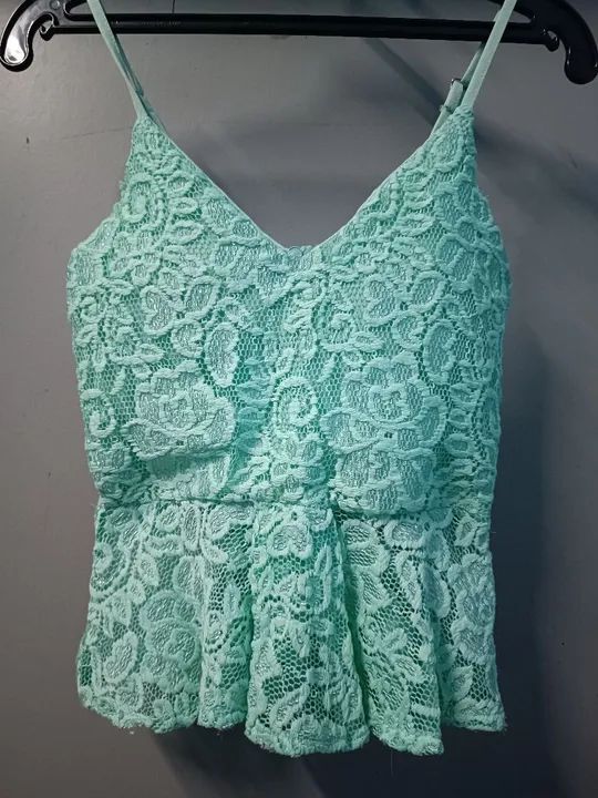 Blusa de renda feminina - verde menta