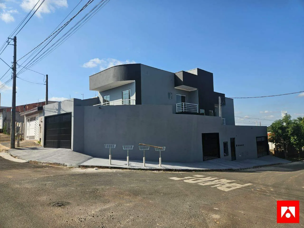 Apartamento para locação no Jardim Boer II Americana com 1 quartos e 1 vaga de garagem.
