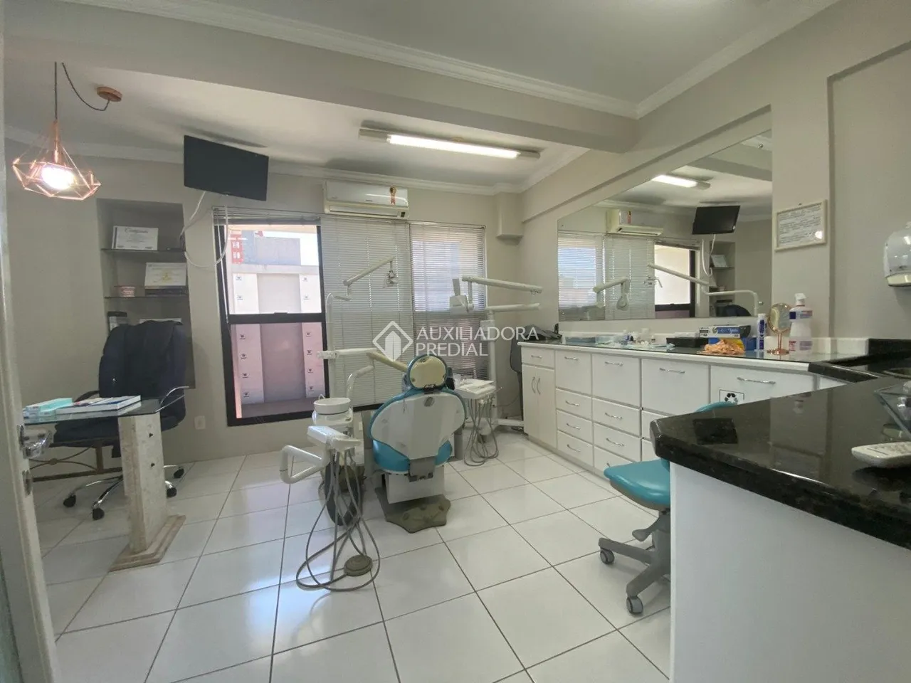 Otima Sala comercial centro São Leopoldo
