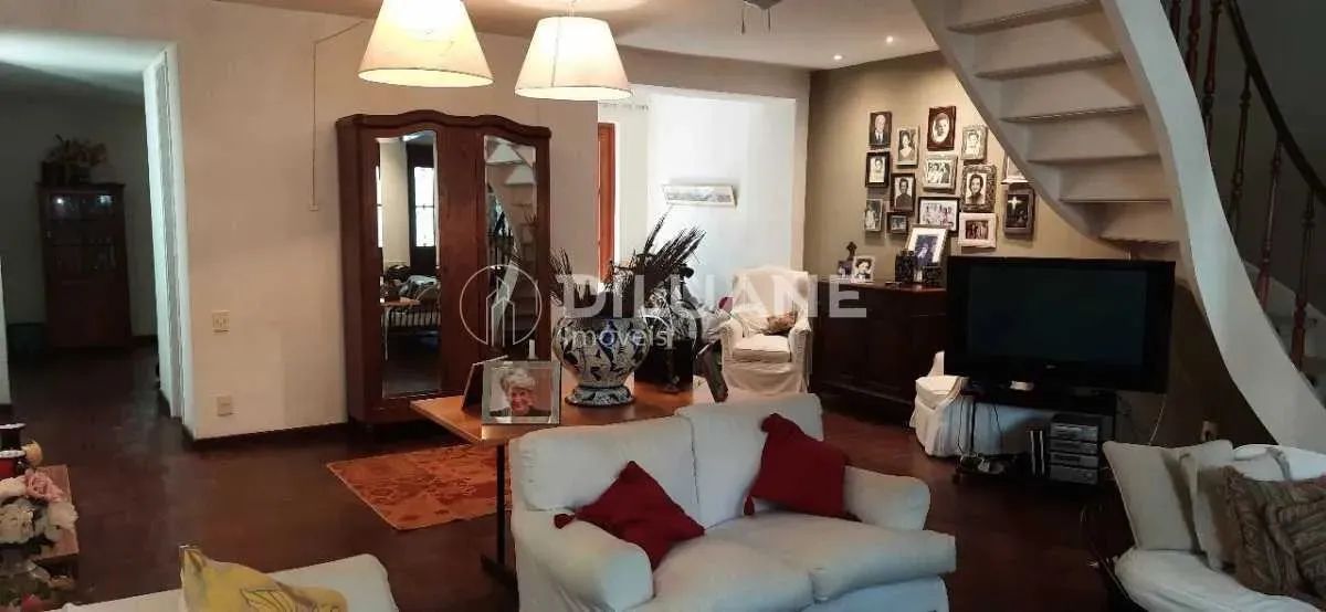Casa preservada á venda em Humaitá!!!!