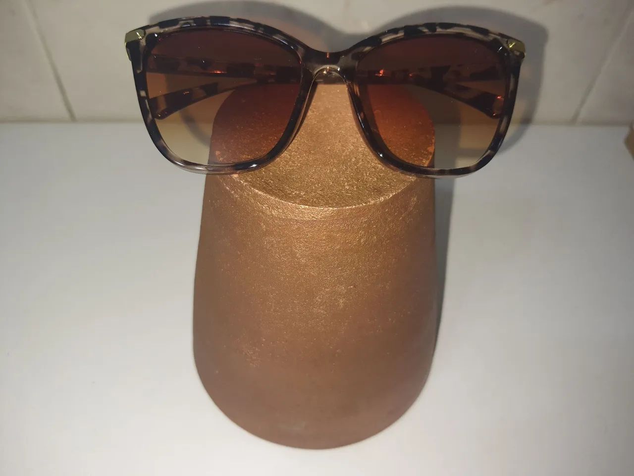 Óculos de sol estiloso