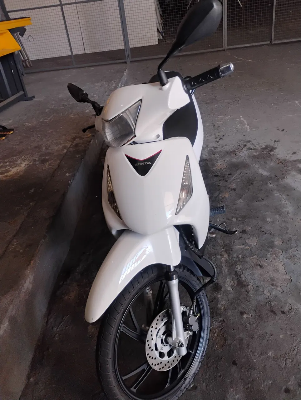 HONDA BiZ 125