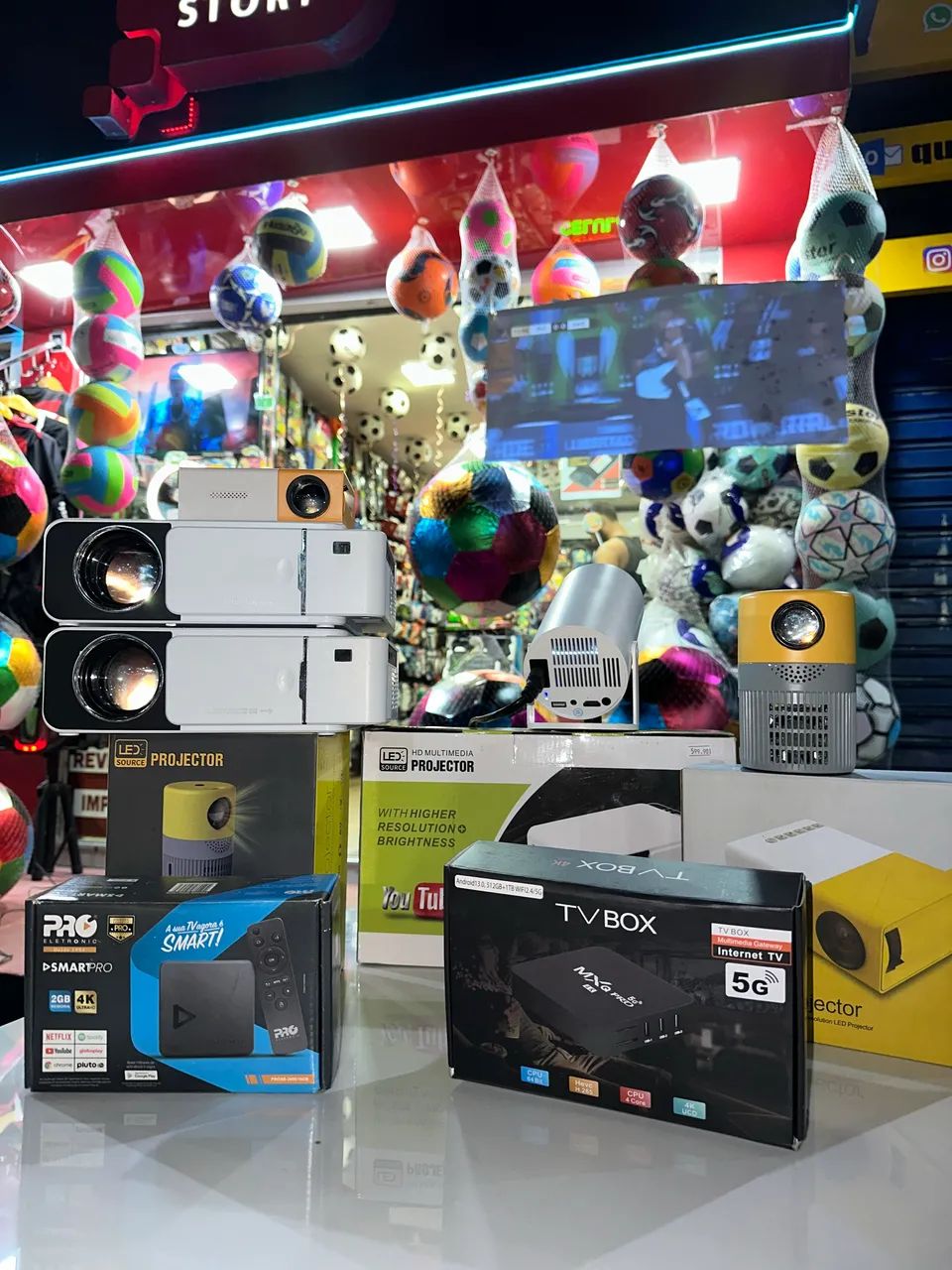 Projetores de vários modelos e com Android - Foto 3