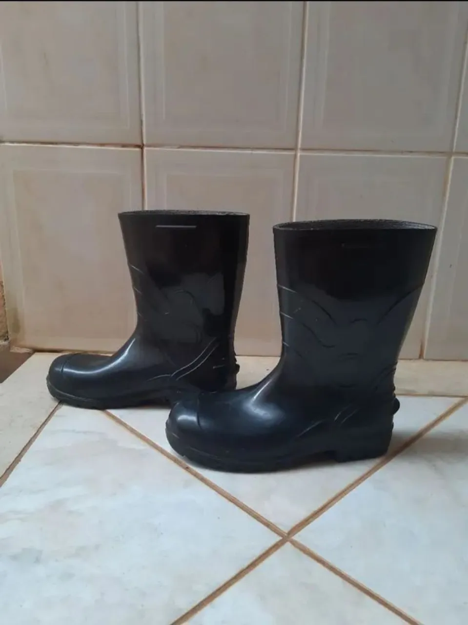 Botas de borracha pretas