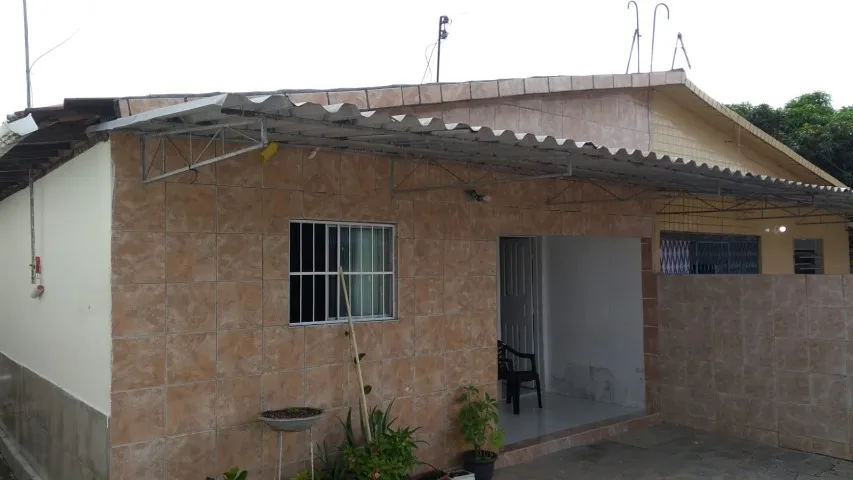 Vendo casa nos Funcionários III