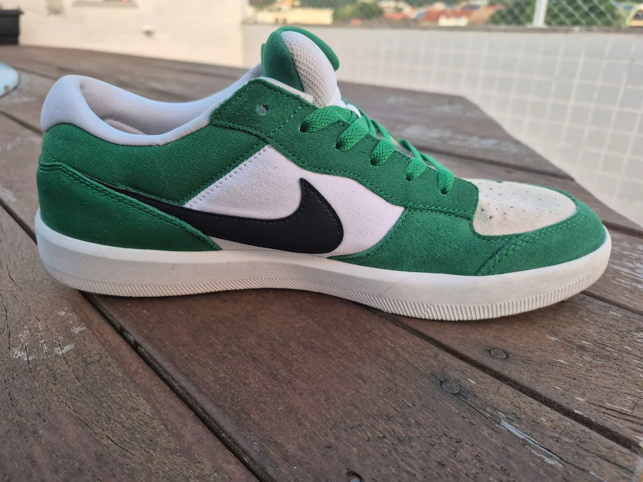 Tênis Nike SB Force 58 Verde e Branco
