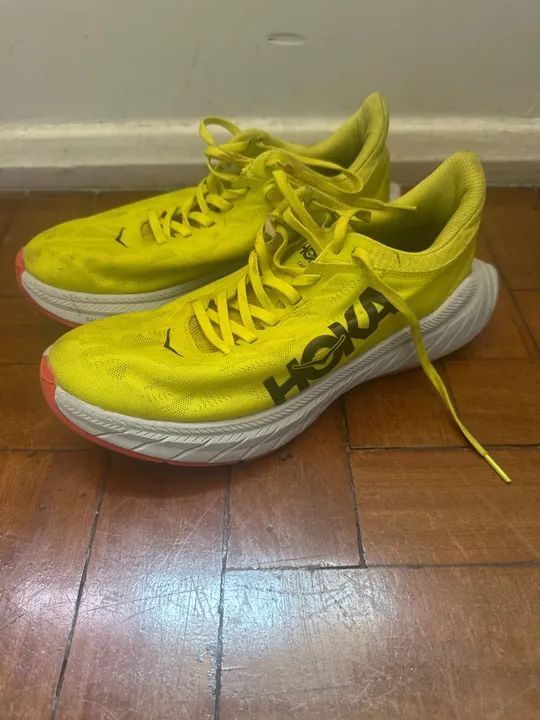 Tênis Hoka Clifton 8 - Amarelo - 39