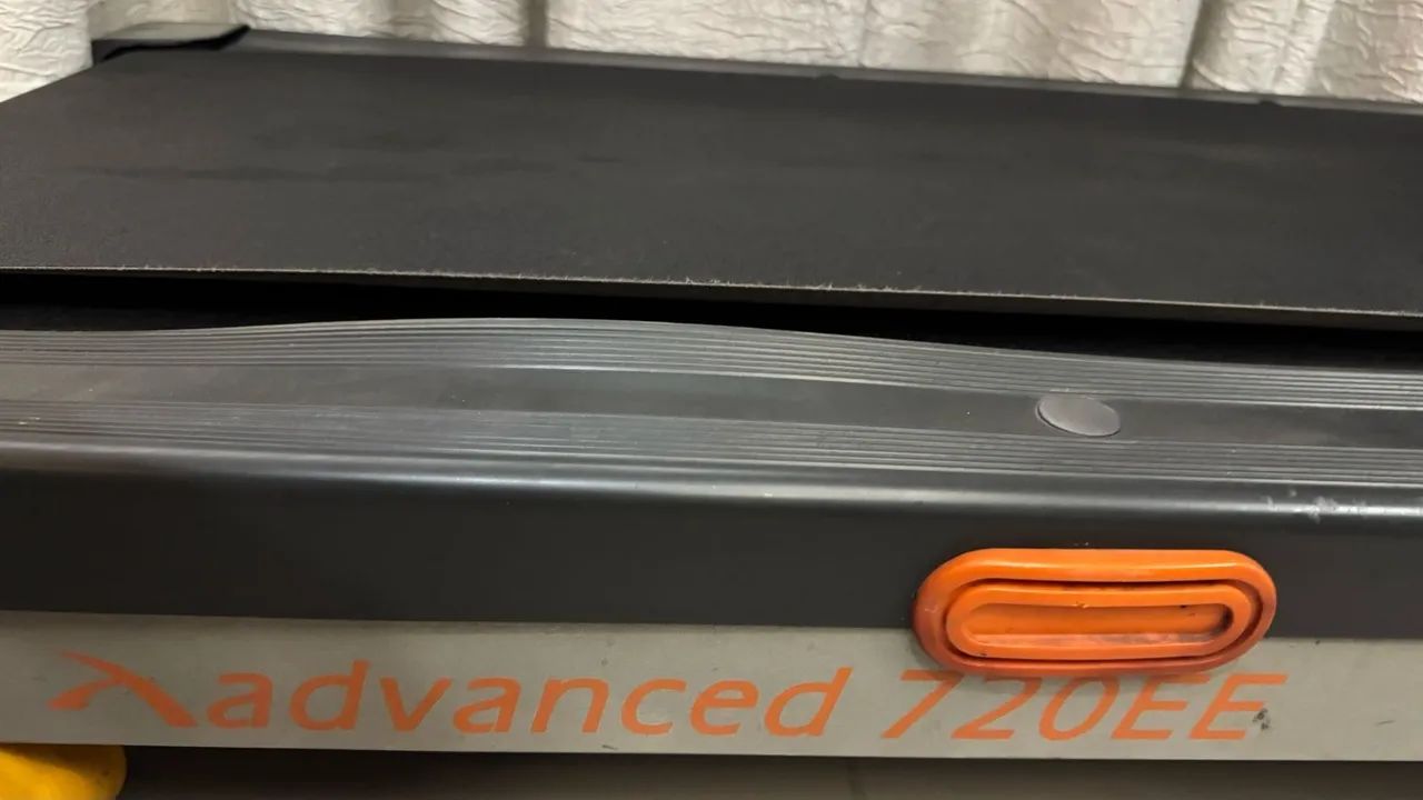 Esteira Elétrica Athletic Advanced 720EE - Foto 2