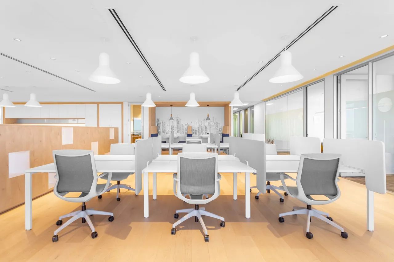 Acesso ilimitado a espaços de coworking em Regus Rio Branco, Rio de Janeiro - Foto 5