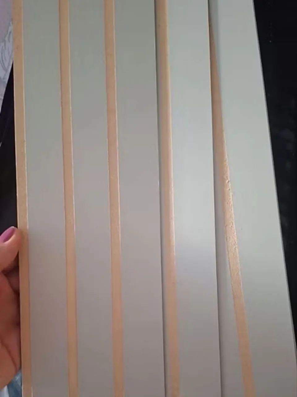 200 placas ripadas autocolantes . 45 cm /11 cm . 