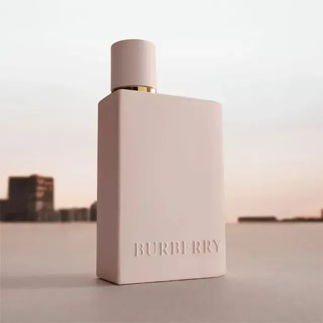 Burberry Her Eau De Parfum Intense - Perfume Feminino 50ml - Foto 3