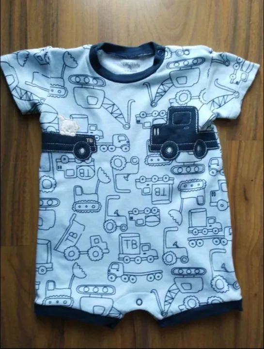 Macacão Bebê Menino -  Carrinhos- seminovo - Foto 4