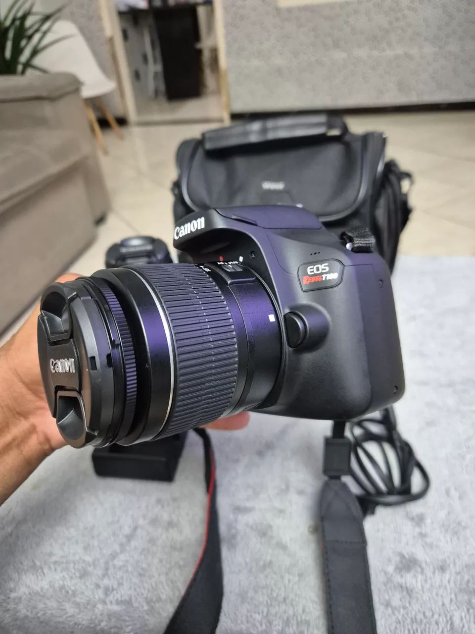 Camera Canon Eos T100 Premium Kit 18-55mm + Lente 75-300mm - Foto 3