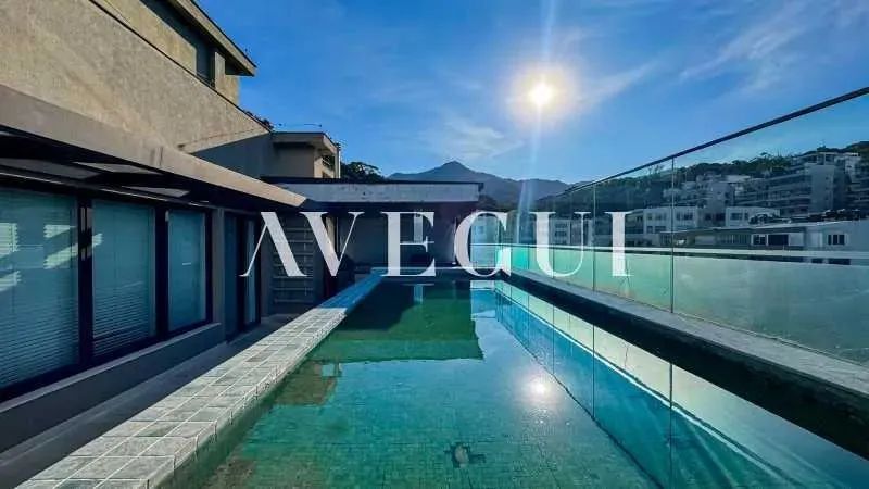 Cobertura linear reformada com 3 suítes, piscina e vista mar no Leblon. - Foto 4