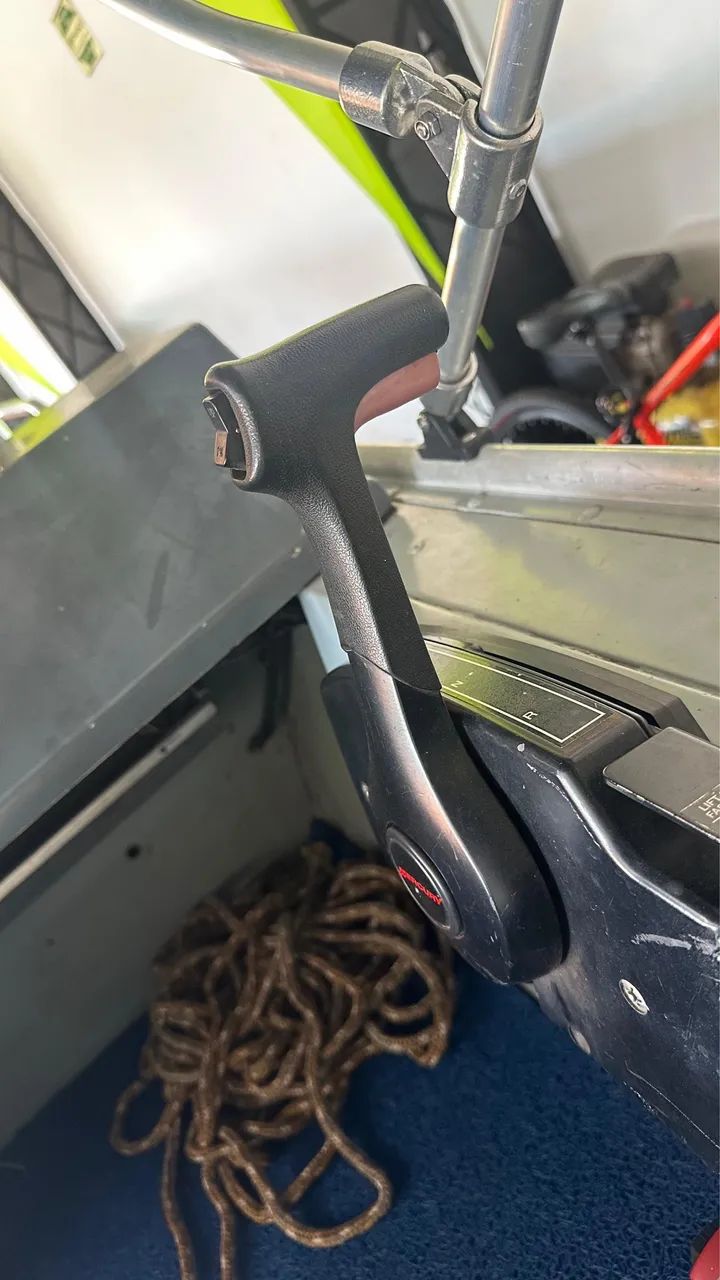 Lancha de passeio/pesca  levfort - Foto 12