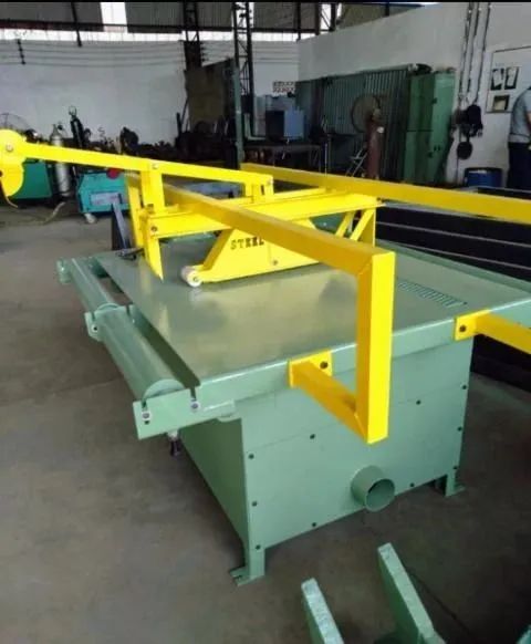 SERRA Circular Alinhadeira 