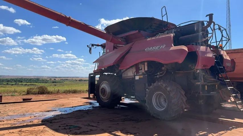 COLHEITADEIRA CASE AXIAL FLOW 8250 - Foto 4