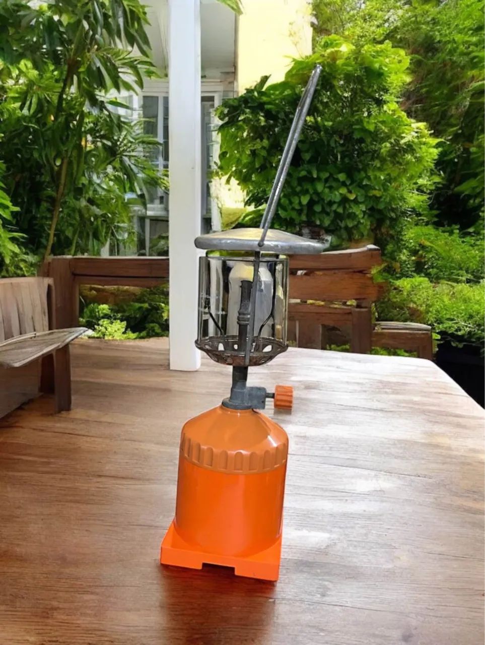 Lampião a Gás Portátil Laranja p/ Cartucho 