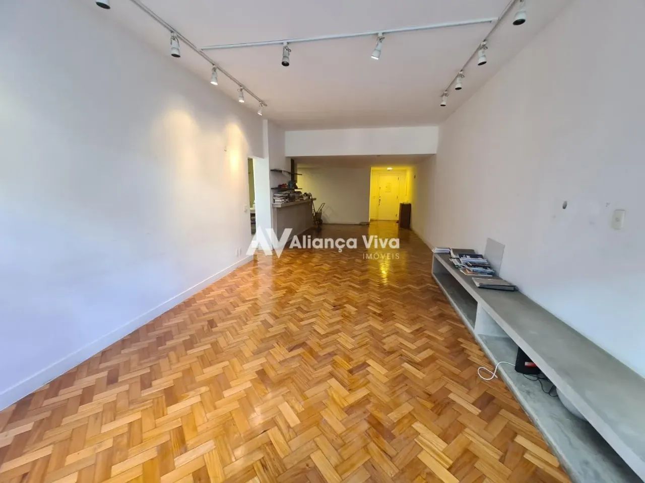 Copacabana | Apartamento 3 quartos, sendo 2 suites - Foto 2