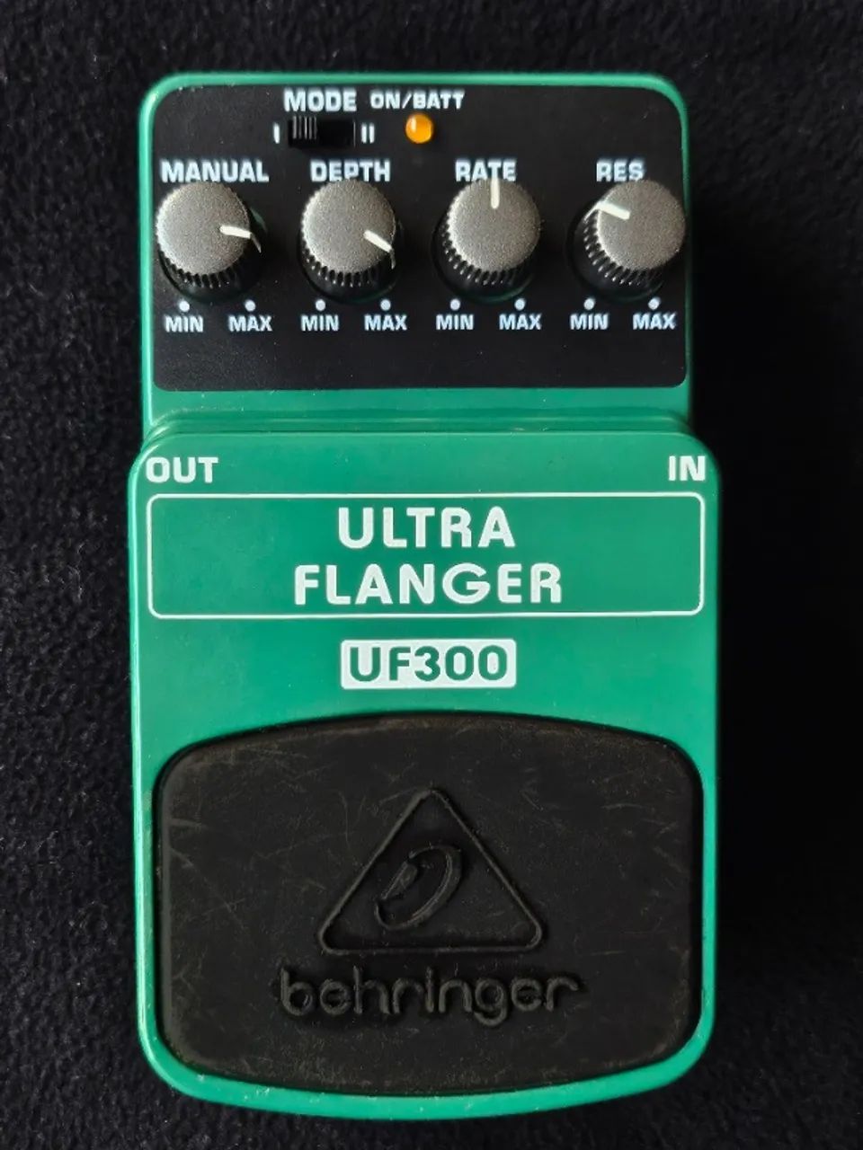Pedal Behringer Ultra Flanger - Clone do Boss BF-2 - Foto 2
