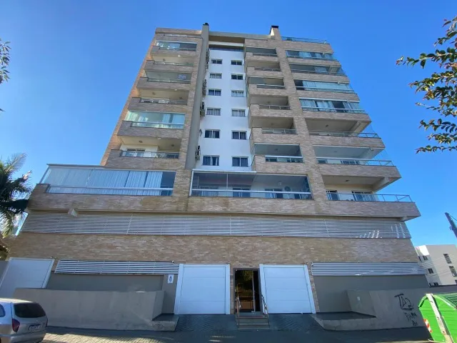 Apartamento Semi Mobiliado para Locação, bairro São Cristóvão, Chapecó, SC.