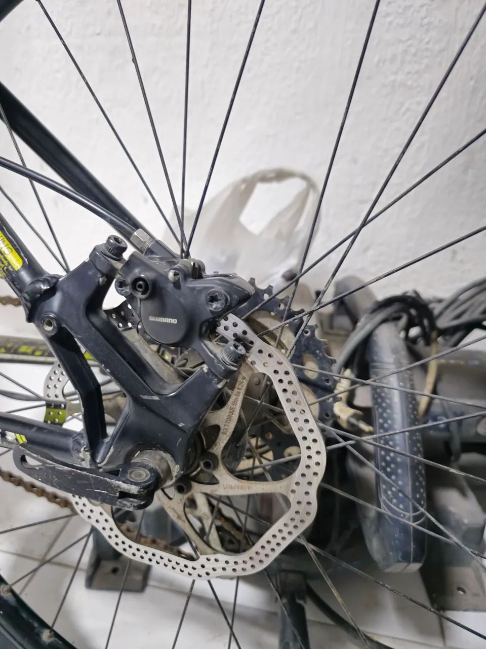 Bike MTB GT avalanche 3.0 - Foto 2