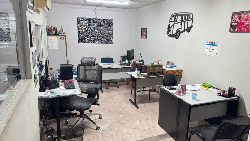 Oficina de funilaria e pintura completa, operando com equipe e clientela ativa - Foto 7